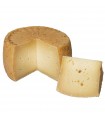 Formaggio pecorino bagnolese stagionato 6 ai 12 mesi