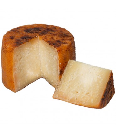 Formaggio pecorino bagnolese stagionato 9 mesi misto aromi